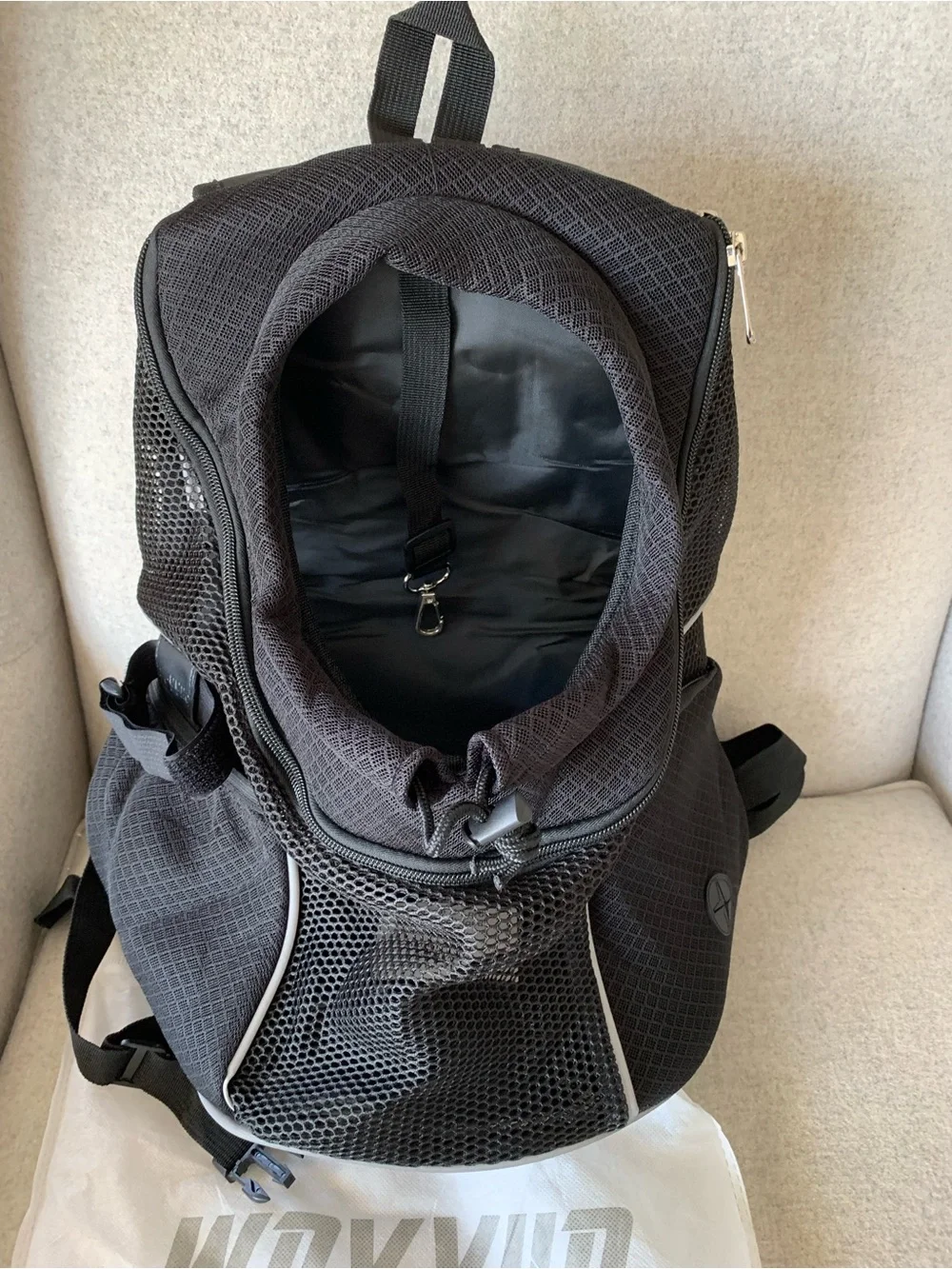 Black Pet Carrier Backpack - Front Vent Mesh. Woyyho